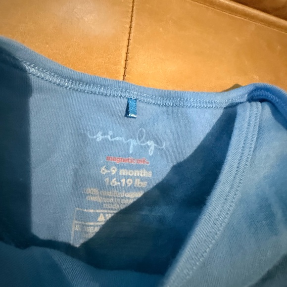 💙5/$25💙Magnetic Me Organic Cotton Onesie 6-9M - Picture 3 of 3